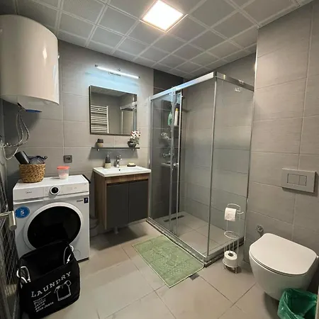 Sky Angel Apartment *