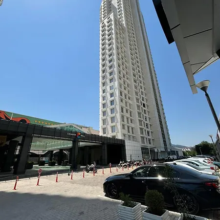 Sky Angel Apartment *