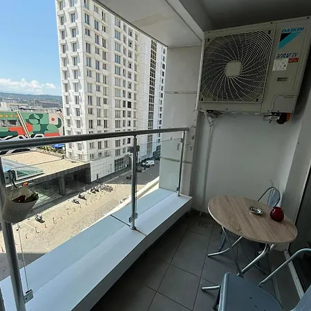 Sky Angel Apartment *